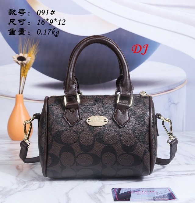 C0ACH Handbags 033